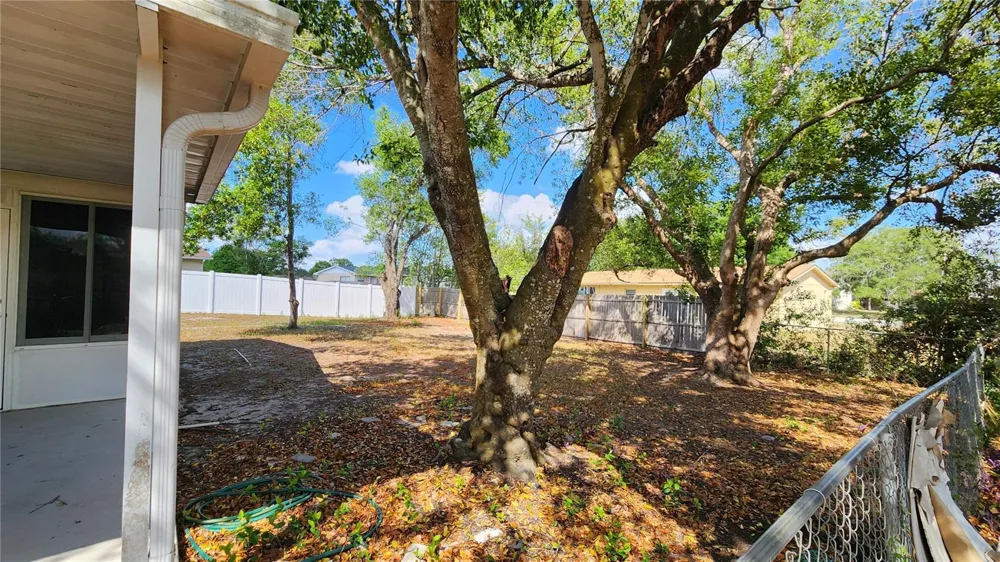 4518 YORKSHIRE AVENUE Spring Hill, FL 34609