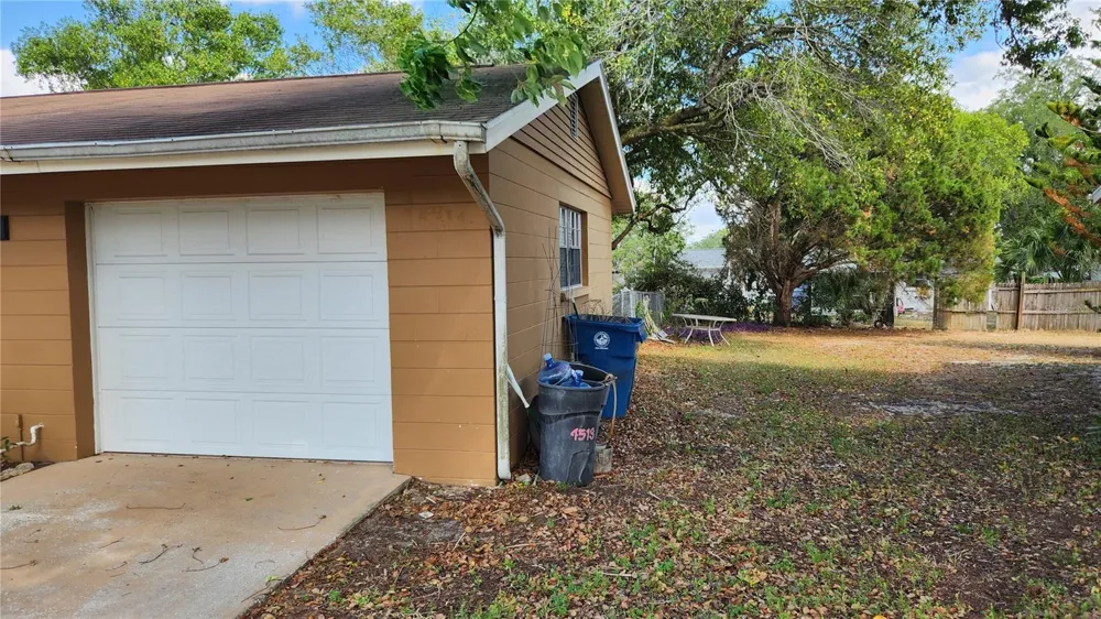 4518 YORKSHIRE AVENUE Spring Hill, FL 34609