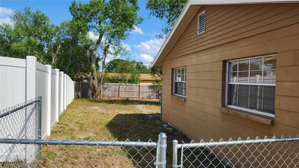 4518 YORKSHIRE AVENUE Spring Hill, FL 34609