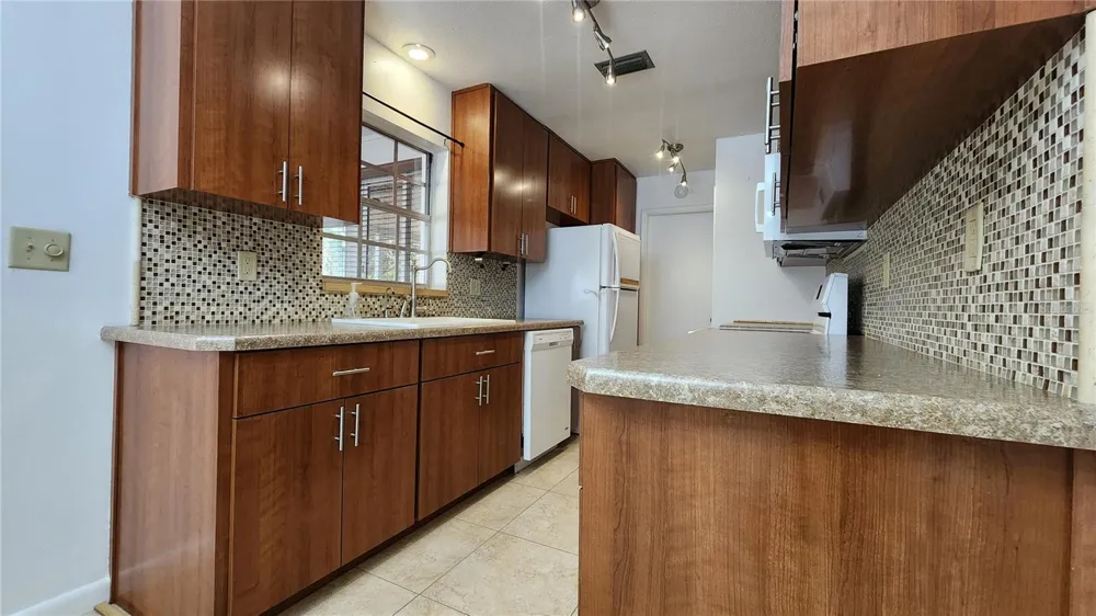 4518 YORKSHIRE AVENUE Spring Hill, FL 34609