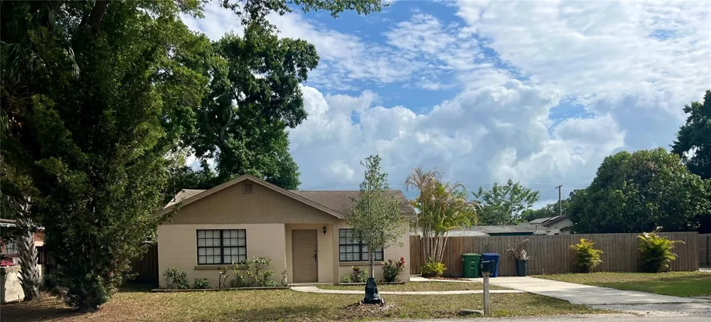 3110 W IVY STREET Tampa, FL 33607