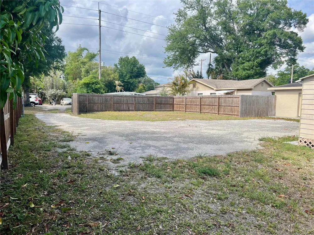 3110 W IVY STREET Tampa, FL 33607