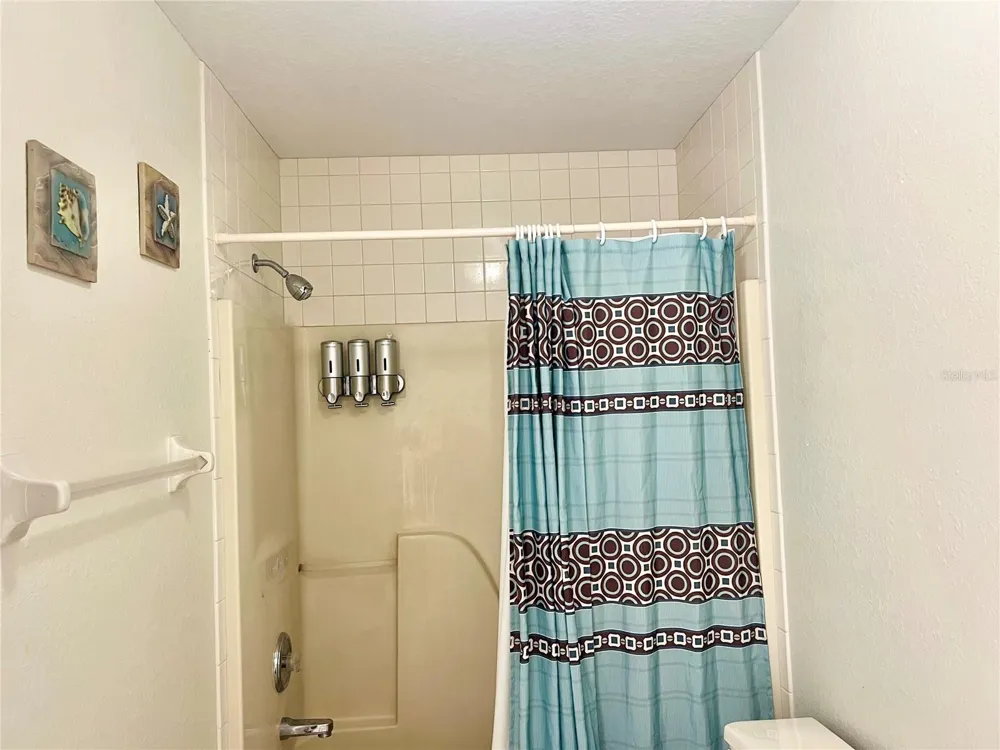 3110 W IVY STREET Tampa, FL 33607