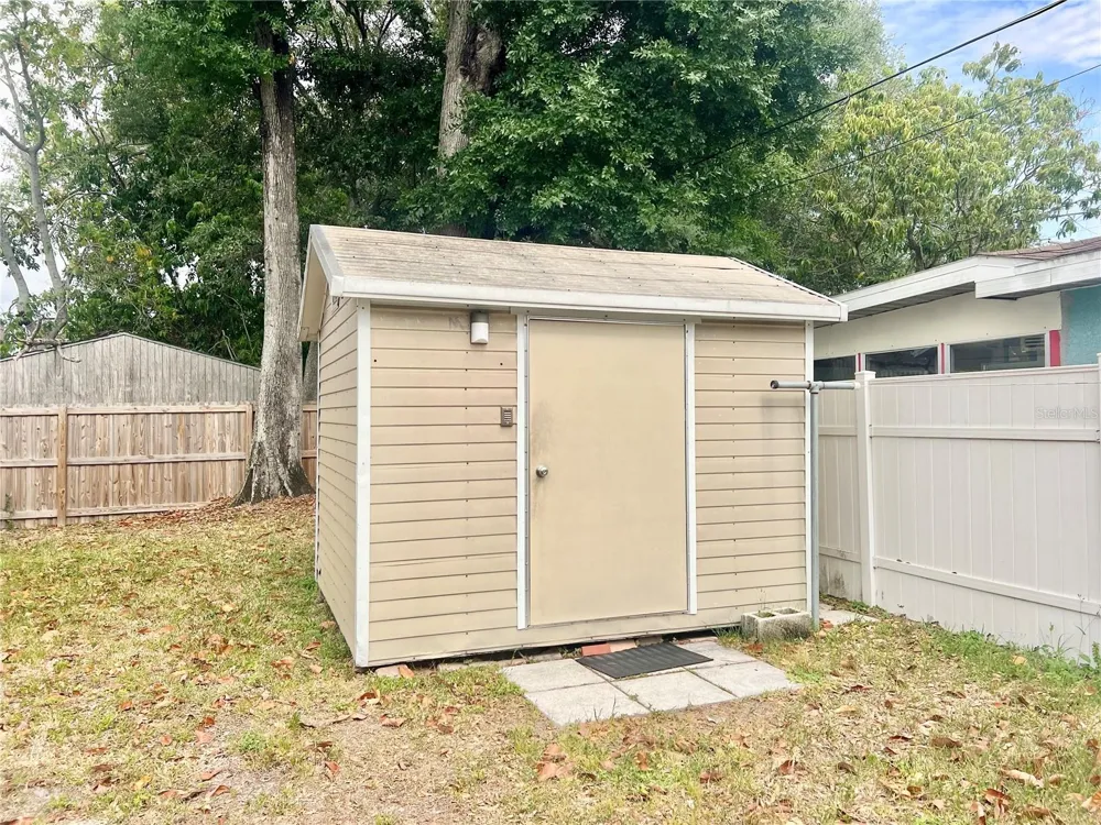 3110 W IVY STREET Tampa, FL 33607