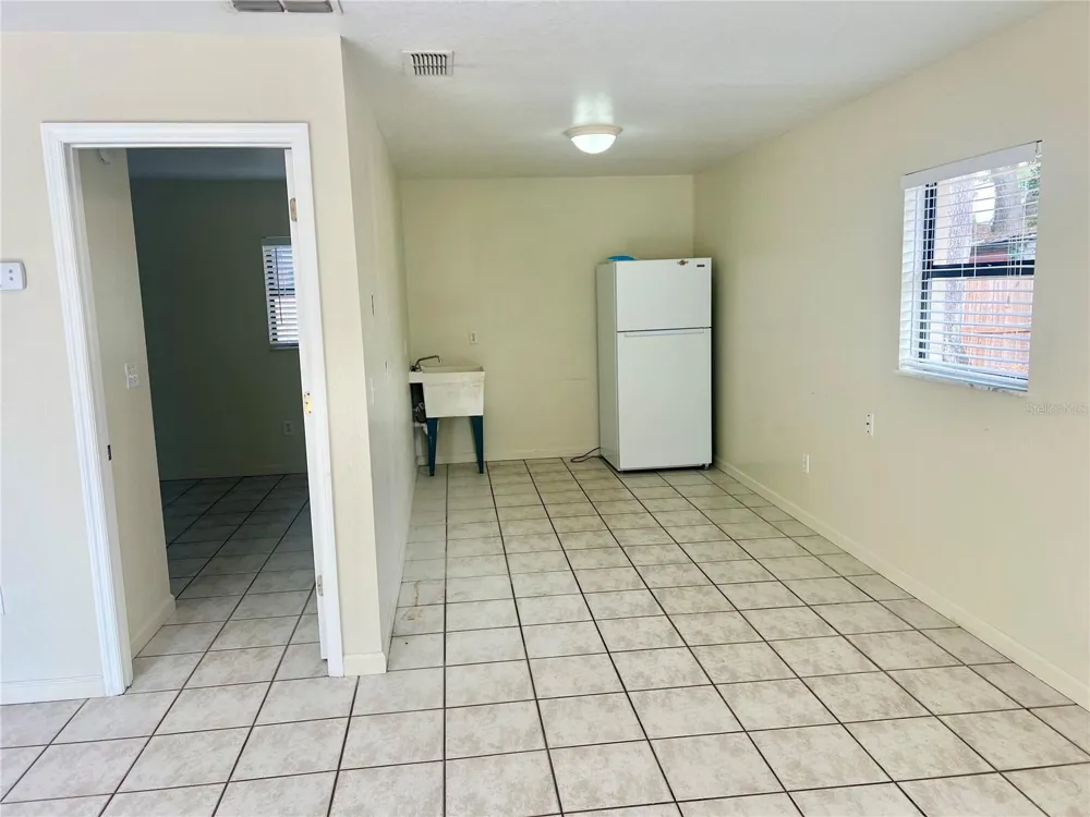 3110 W IVY STREET Tampa, FL 33607