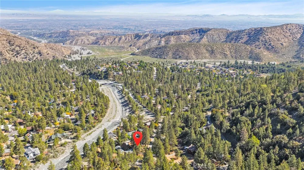 2054 E Canyon Wrightwood, CA 92397