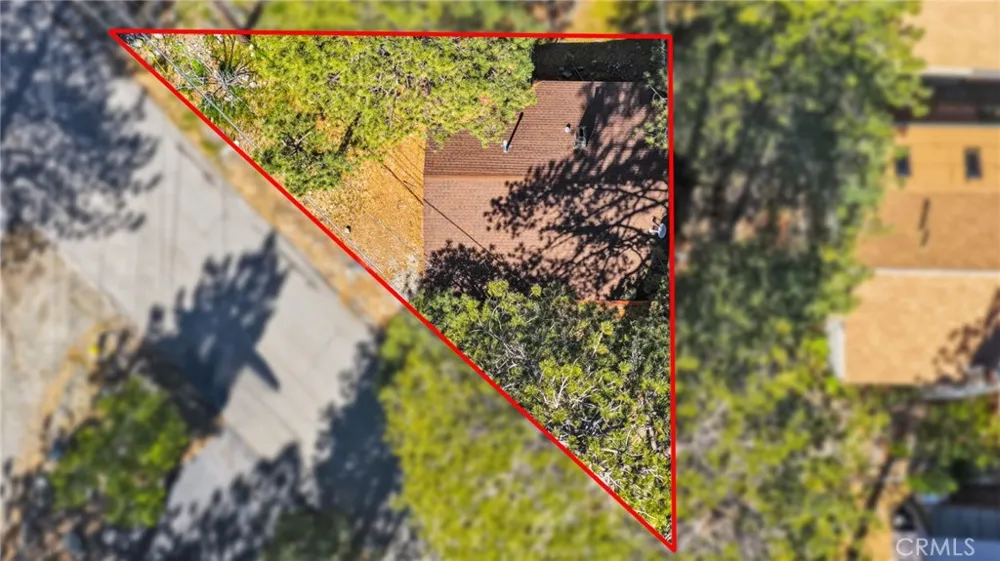 2054 E Canyon Wrightwood, CA 92397