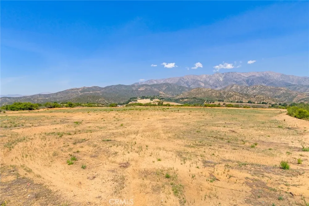 39534 Eastview Court Yucaipa, CA 92399