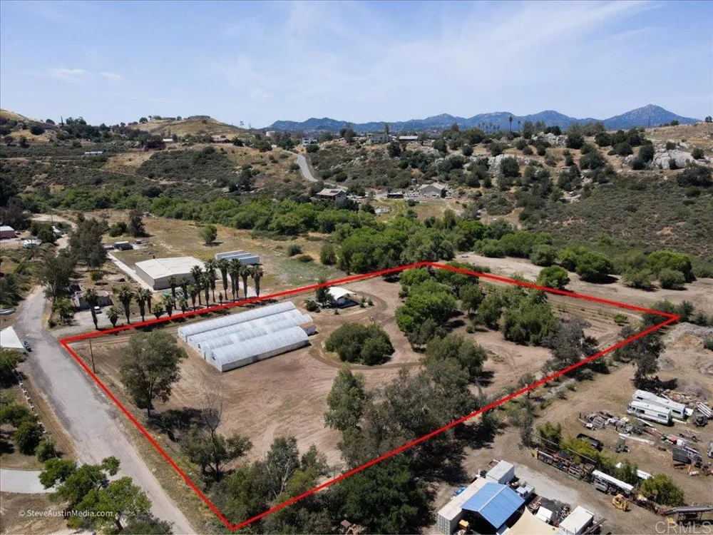 385 Feghali Road Ramona, CA 92065
