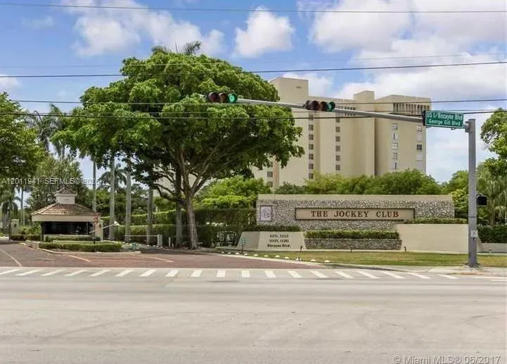 11111 Biscayne Blvd #2H Miami, FL 33181