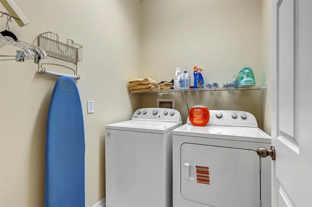 26868 WHITE PLAINS WAY Leesburg, FL 34748