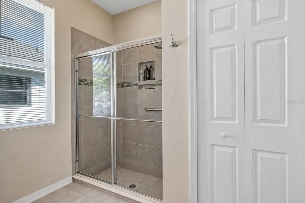 26868 WHITE PLAINS WAY Leesburg, FL 34748