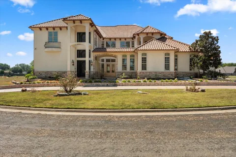 224 Kathryn Court
