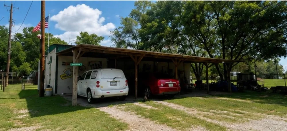 1271 Central Avenue Newark, TX 76071