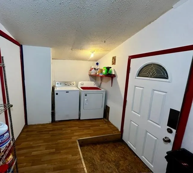 1271 Central Avenue Newark, TX 76071