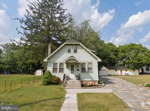 11 SEWELL STREET #A (DOWN)