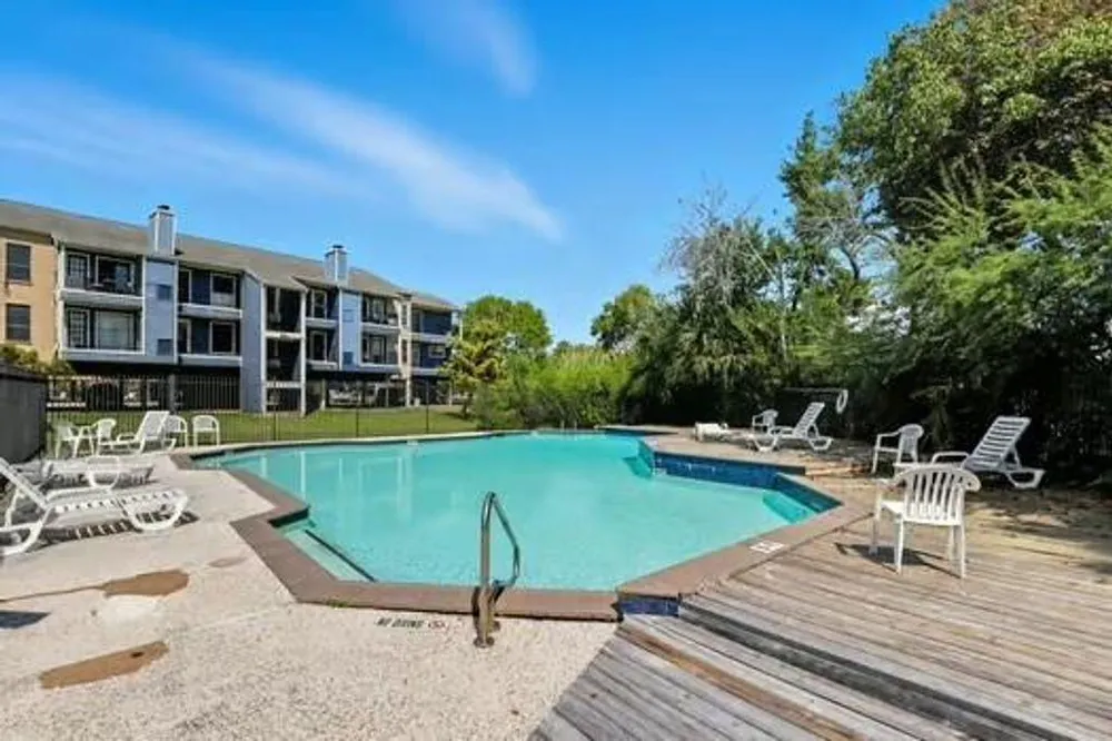 18617 Egret Bay Boulevard #712 Webster, TX 77058