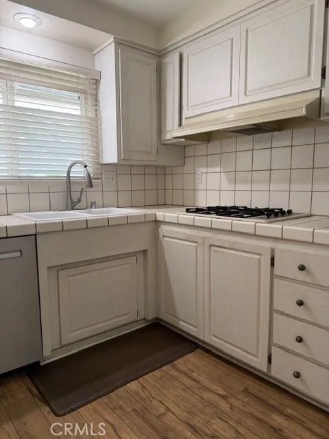 26801 Circle Of The Oaks Newhall, CA 91321