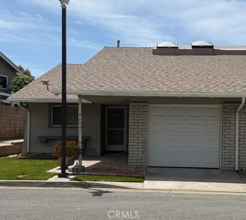 26801 Circle Of The Oaks