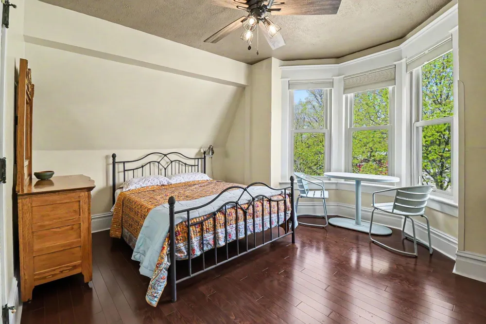 303 S Courtland Street Hart, MI 49420