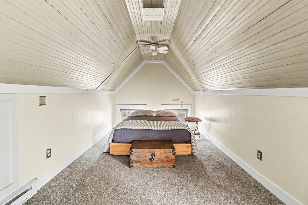 303 S Courtland Street Hart, MI 49420