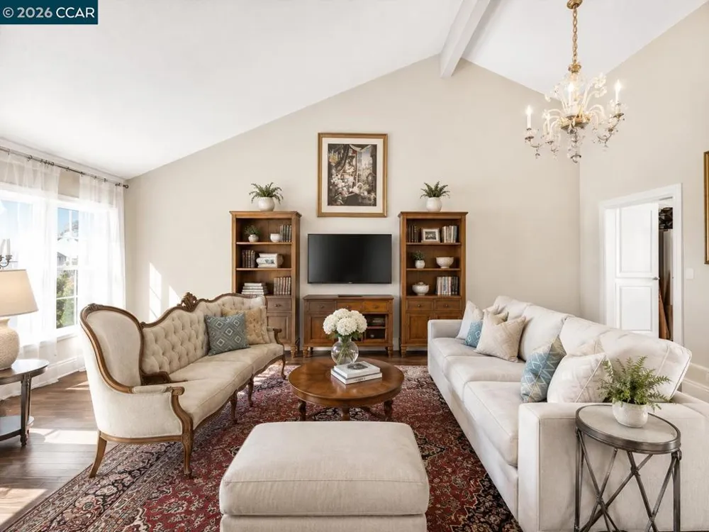 4420 Eagle Peak Rd #B Concord, CA 94521