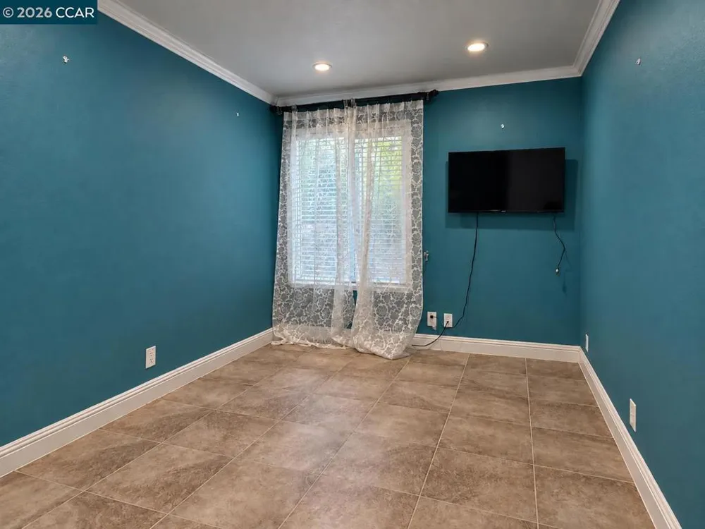 4420 Eagle Peak Rd #B Concord, CA 94521