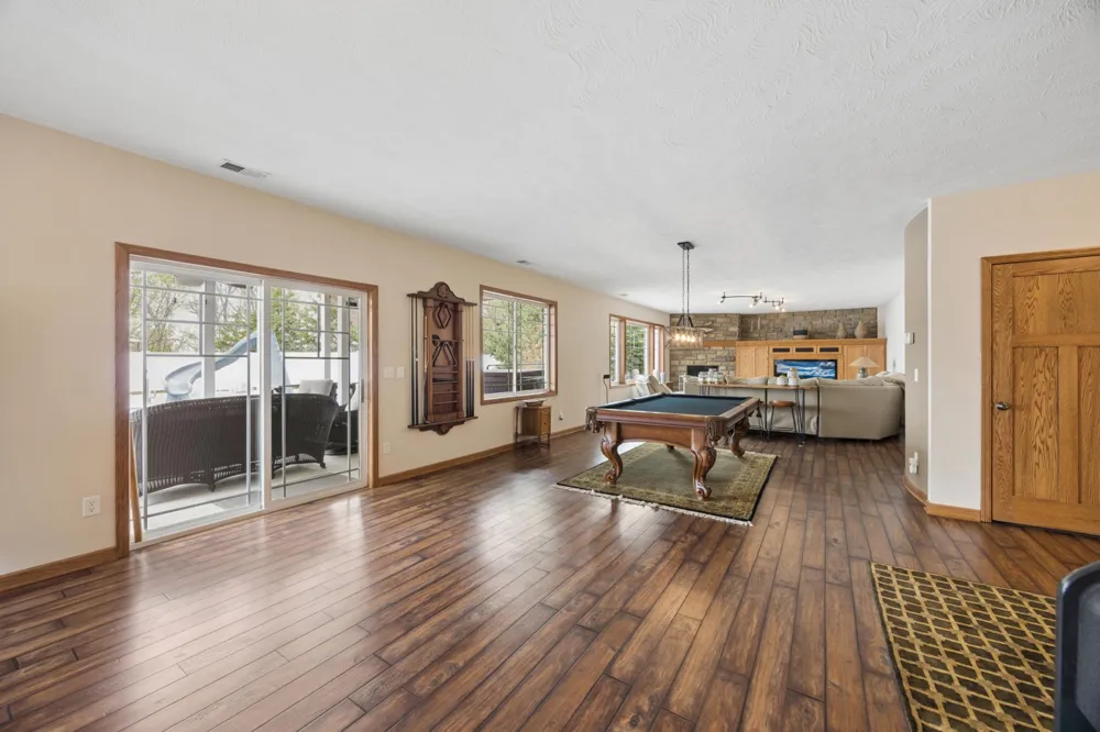 23840 Prairie Court Belle Plaine, MN 56011