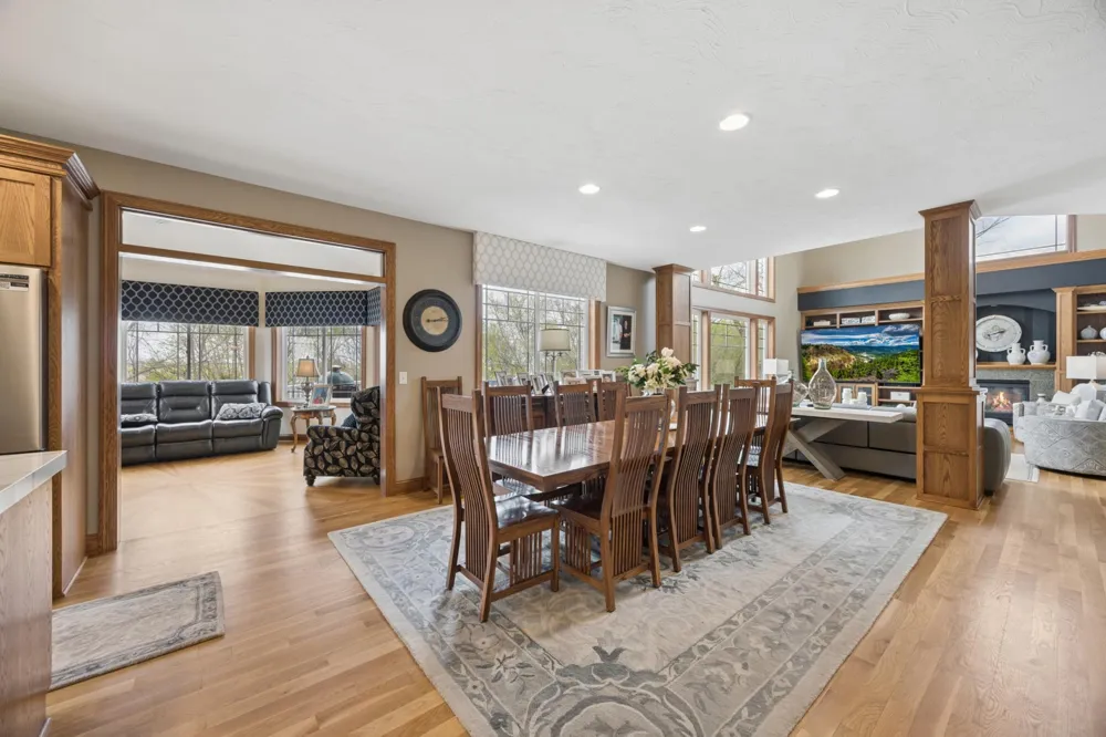 23840 Prairie Court Belle Plaine, MN 56011