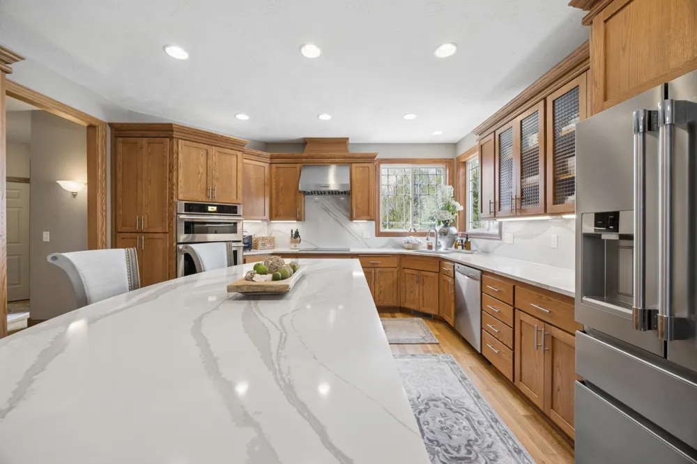 23840 Prairie Court Belle Plaine, MN 56011