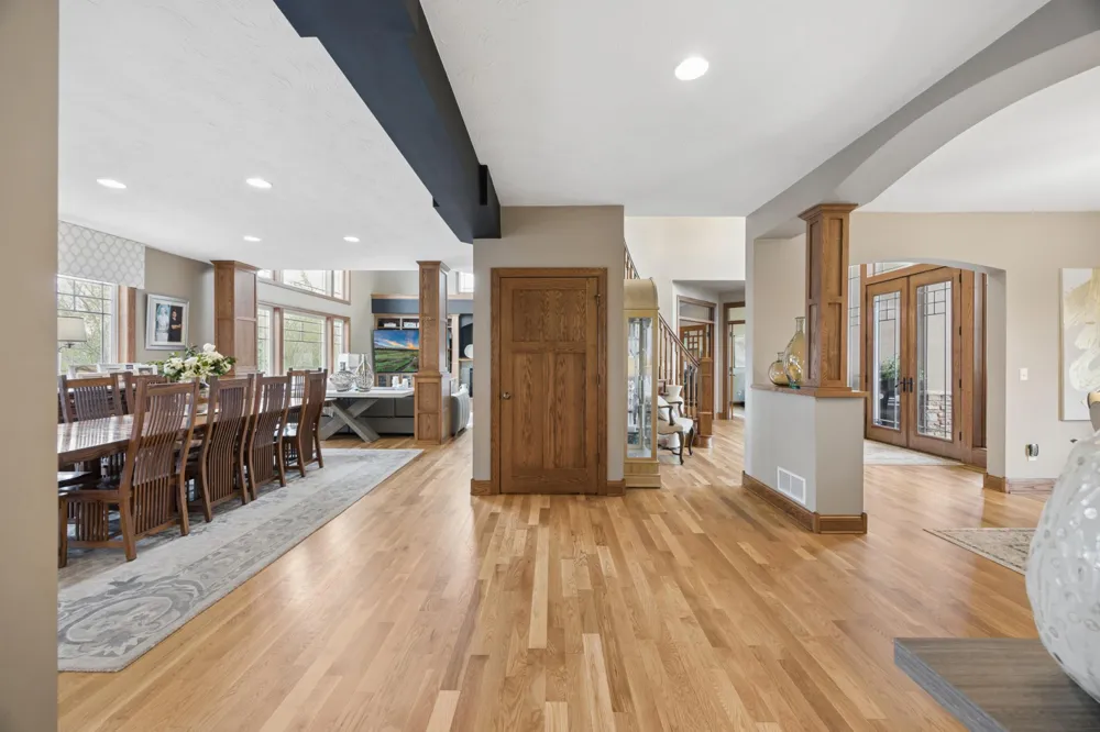 23840 Prairie Court Belle Plaine, MN 56011