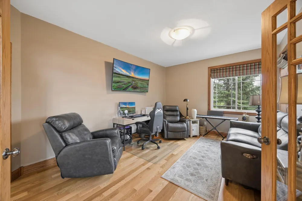 23840 Prairie Court Belle Plaine, MN 56011