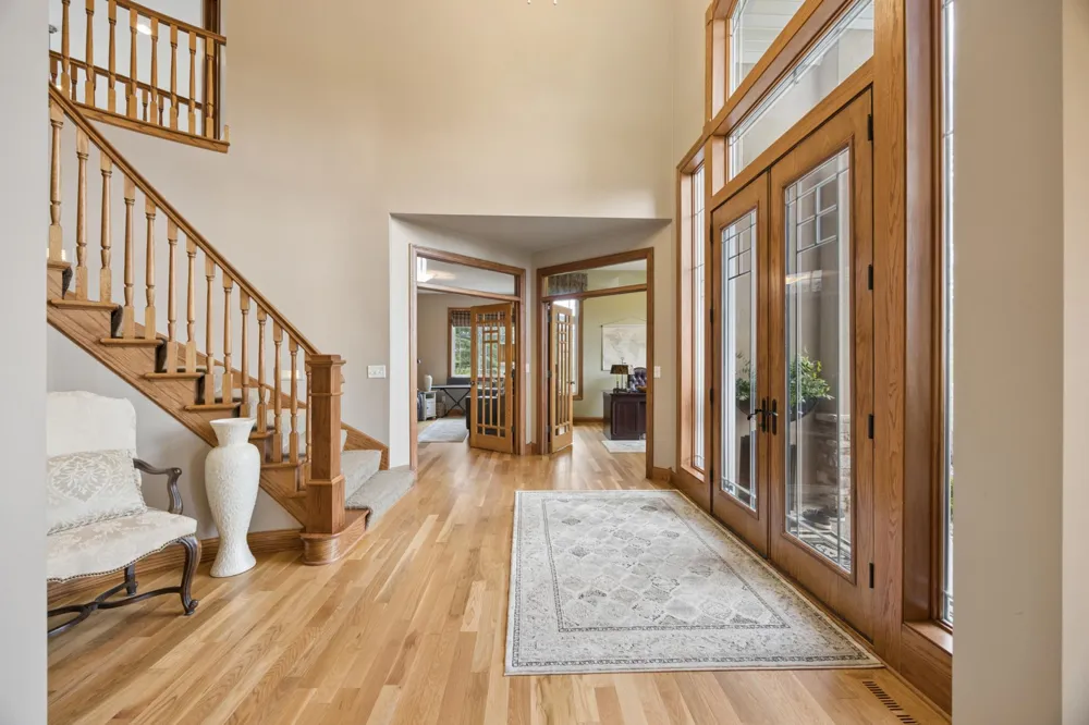 23840 Prairie Court Belle Plaine, MN 56011