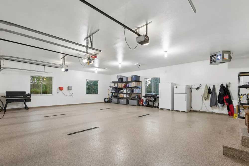 23840 Prairie Court Belle Plaine, MN 56011