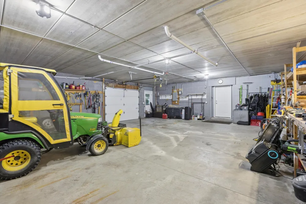 23840 Prairie Court Belle Plaine, MN 56011