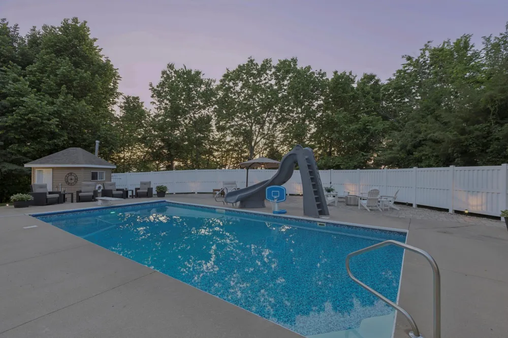 23840 Prairie Court Belle Plaine, MN 56011