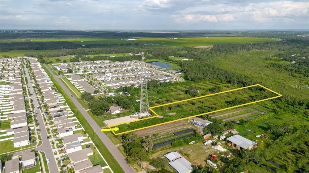 11105 SUMNER ROAD Wimauma, FL 33598