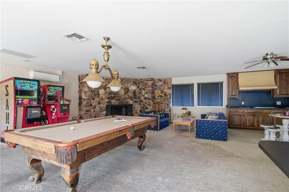 33295 Globe Dr Springville, CA 93265