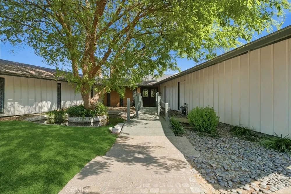 33295 Globe Dr Springville, CA 93265