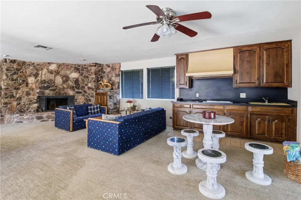 33295 Globe Dr Springville, CA 93265
