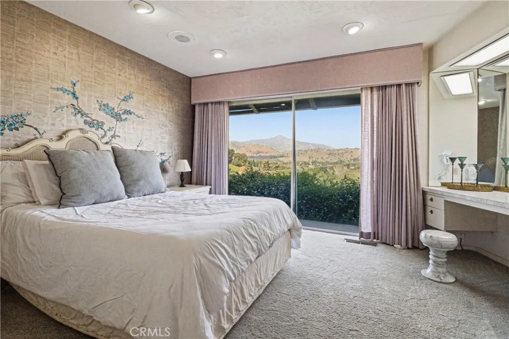 33295 Globe Dr Springville, CA 93265