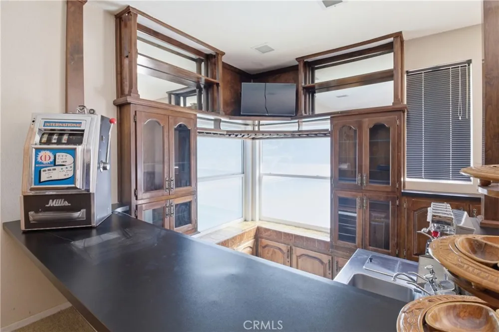 33295 Globe Dr Springville, CA 93265