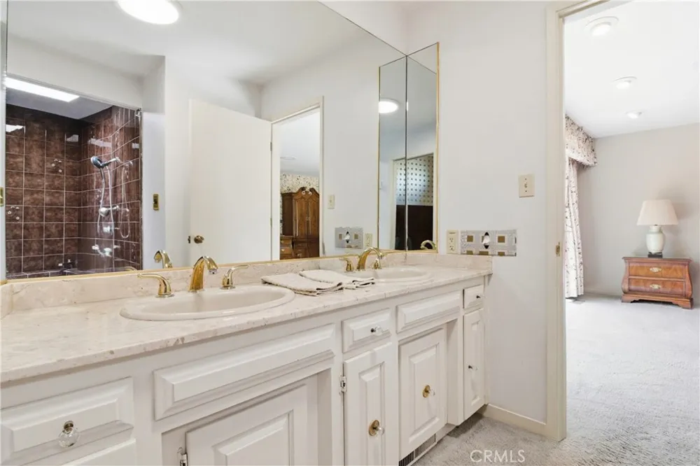 33295 Globe Dr Springville, CA 93265