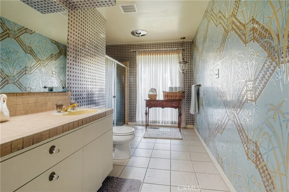 33295 Globe Dr Springville, CA 93265