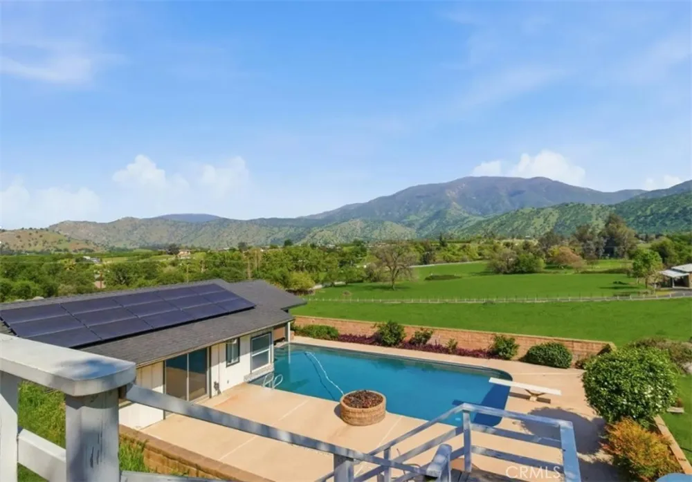 33295 Globe Dr Springville, CA 93265