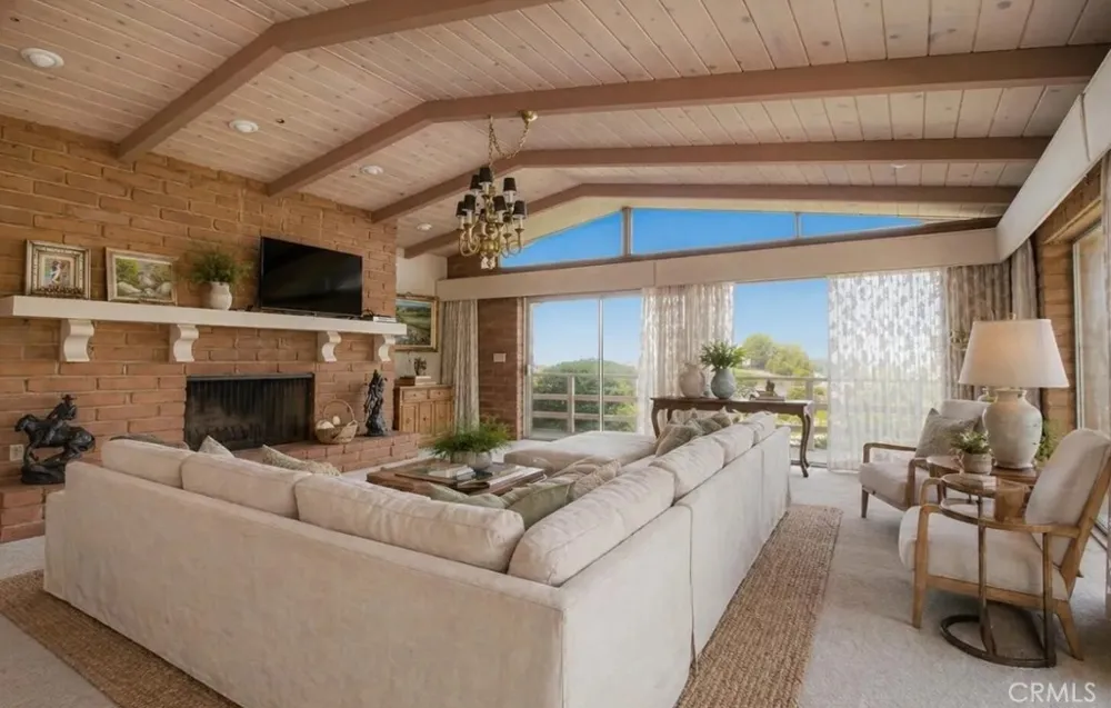33295 Globe Dr Springville, CA 93265