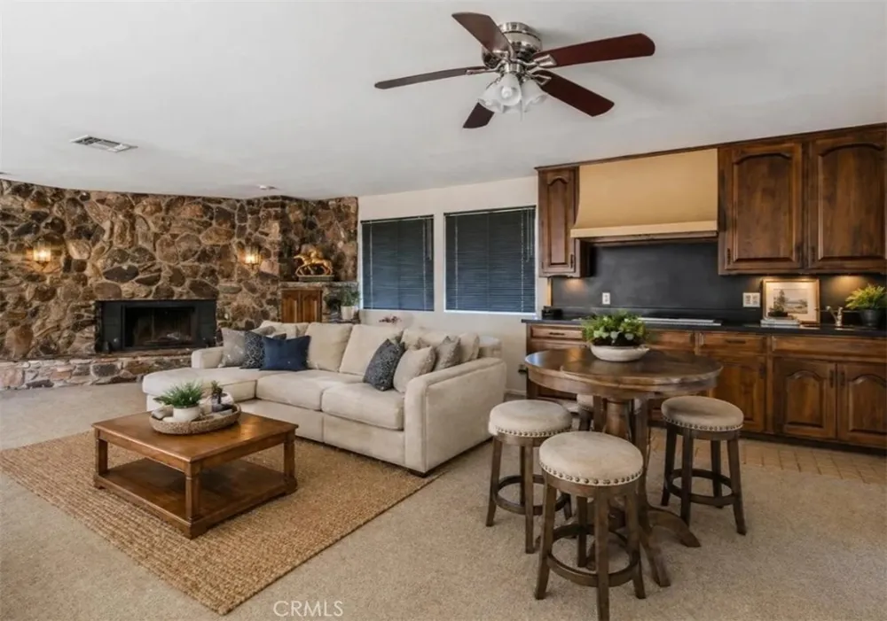 33295 Globe Dr Springville, CA 93265