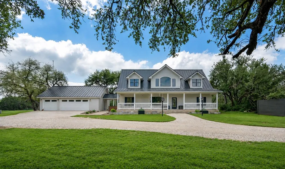 330 Live Oak Hills Court San Marcos, TX 78666