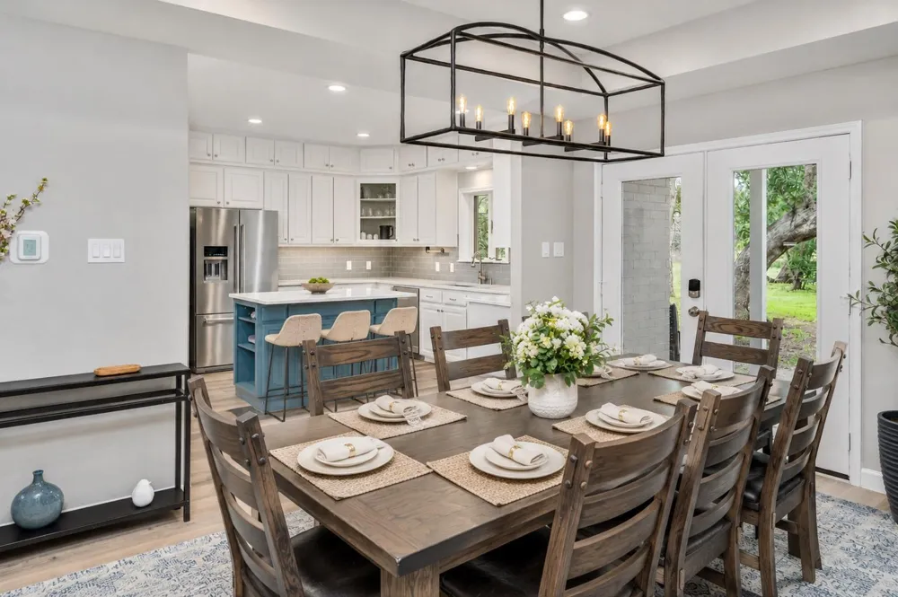 330 Live Oak Hills Court San Marcos, TX 78666