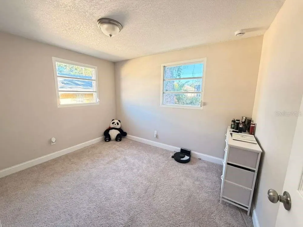 4304 W ARCH STREET Tampa, FL 33607
